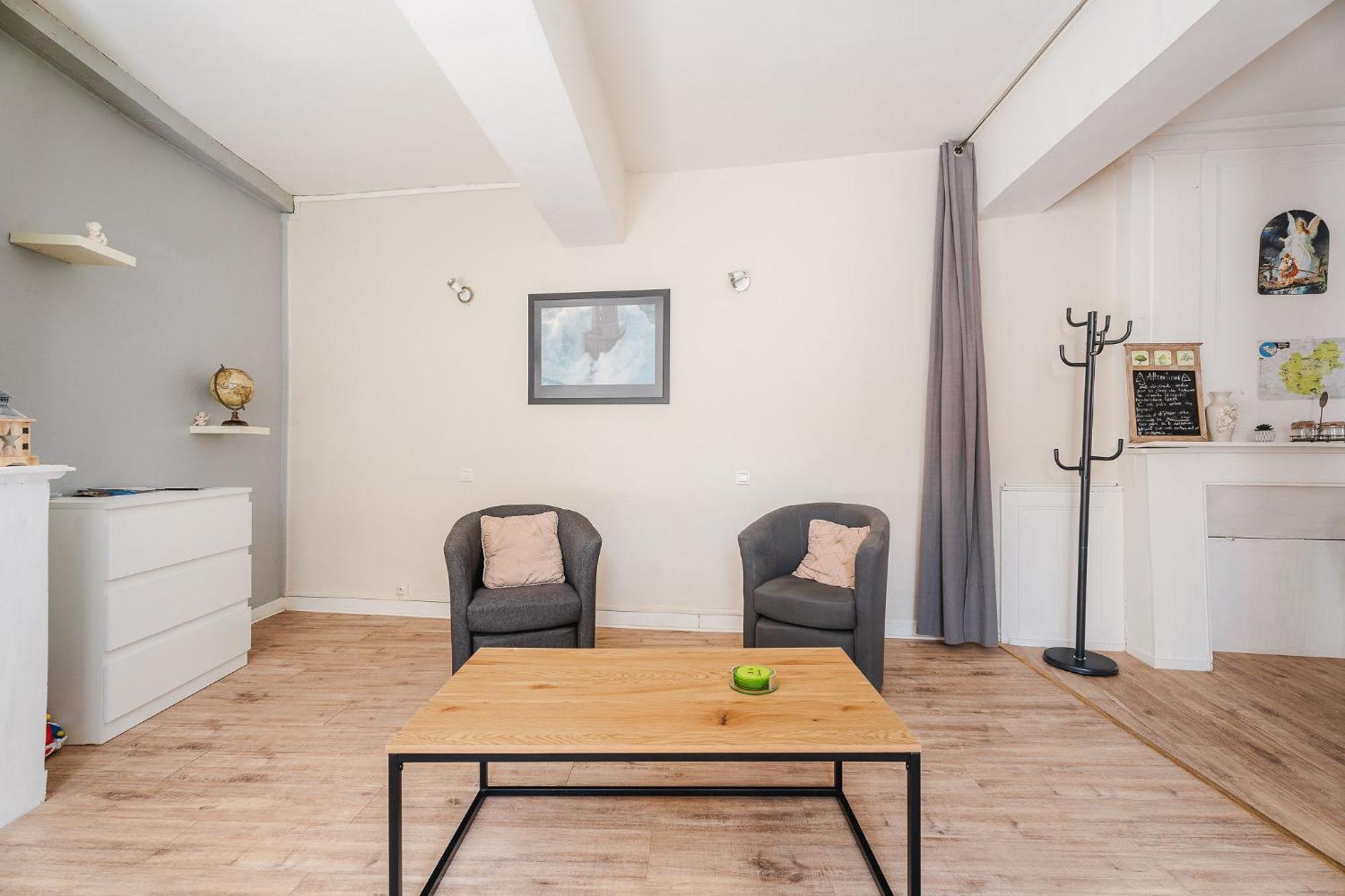 Appartement De Caractere Hyper Centre Ploermel Exterior photo